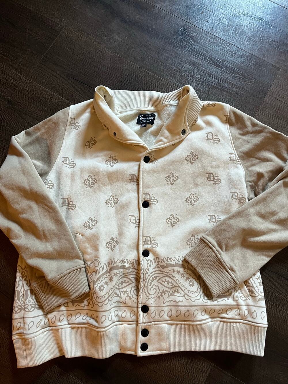 Dogg Supply by Snoop Dogg XL Cream Tan Paisley Snap Front Jacket